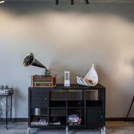 Manto Loft Style Apartment Клайпеда Екстериор снимка