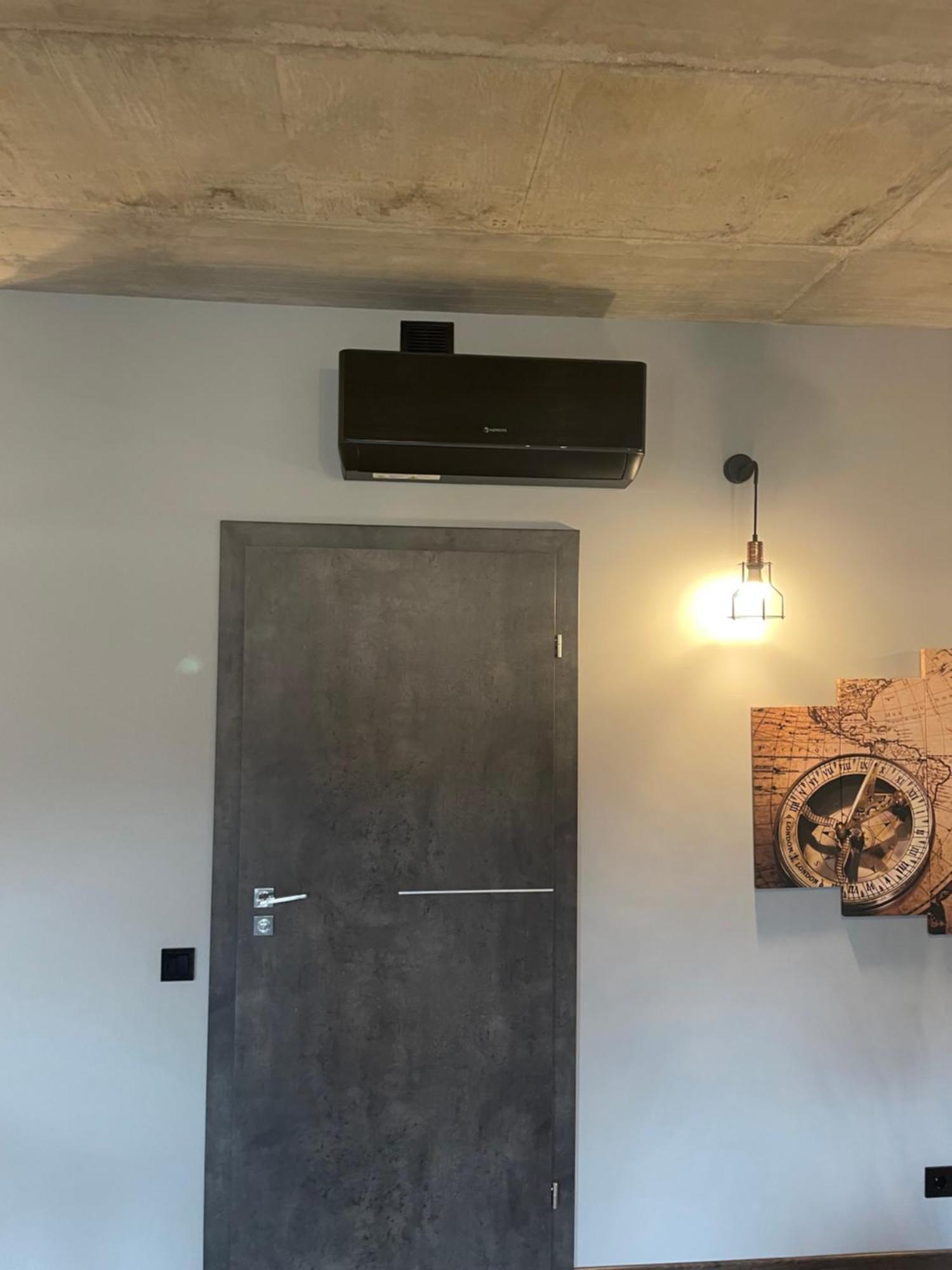 Manto Loft Style Apartment Клайпеда Екстериор снимка